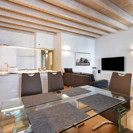 Holiday home Palazzo Archi 2a *