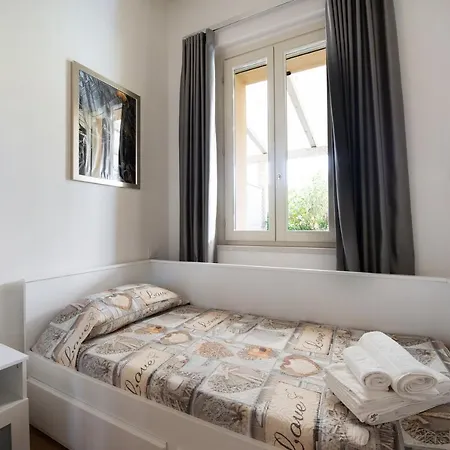 Holiday home Palazzo Archi 2a